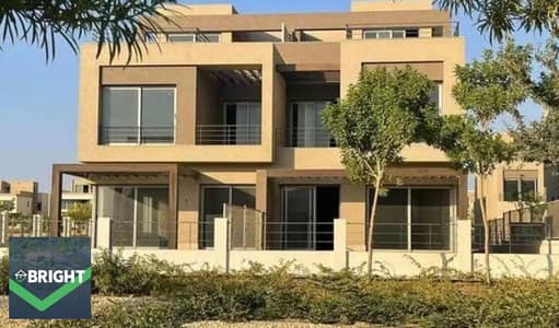 Exclusive Opportunity! twin house villa 382m - 3bedrooms + nanny room - best location in palm hills new cairo - under market price
