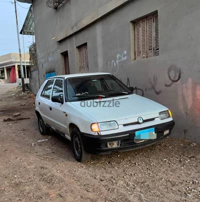 سكودا فيليشيا 1995
