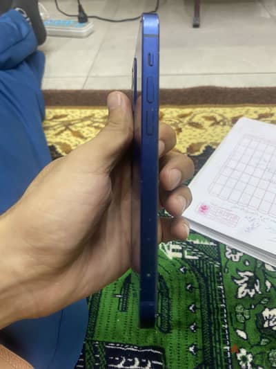 آبل - آيفون 12