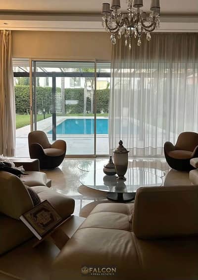 فيلا جـاهزه للاستـلام الان ( 500 م - Luxury Finish ) 4 غــرف مــاستر , دقايق من Hyde Park و مدينه الرحاب Mountain View
