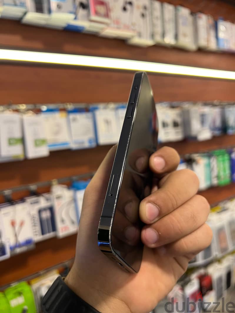 Apple - iPhone 12 Pro 3