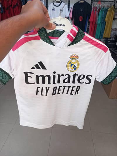 طقم ريال مدريد الجديد مقاس اطفال