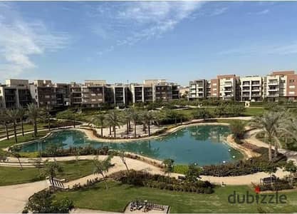 فرصة مميزة للبيع في جولز -  بمساحه 224م - تراس خاص 16م - تشطيب كامل - جاهزة للسكن
