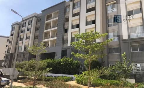 Corner apartment for sale in Hyde Park Compound, New Cairo next to Mivida available with a low down payment and a 10-year payment plan