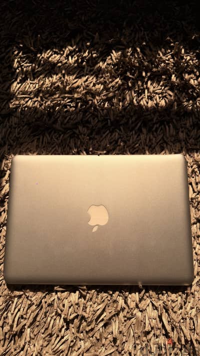 Macbook Pro i5 16gb ram 1tb ssd