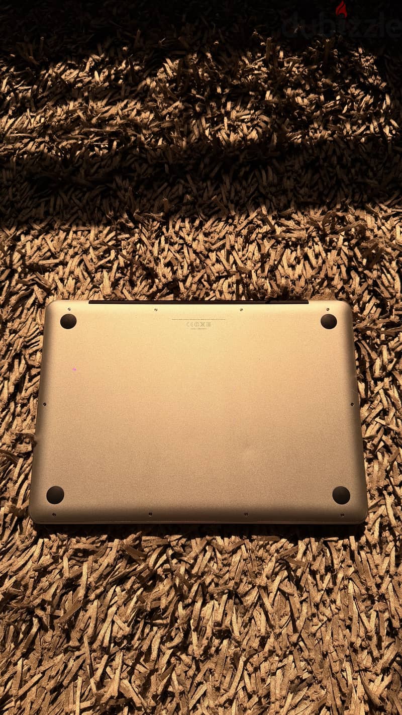 Macbook Pro i5 16gb ram 1tb ssd 3