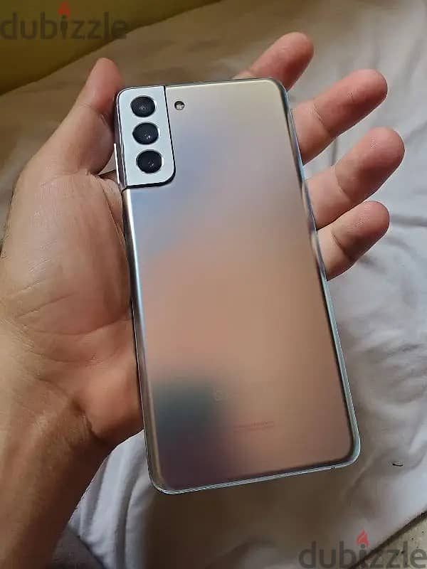 samsung s21+ plus 1