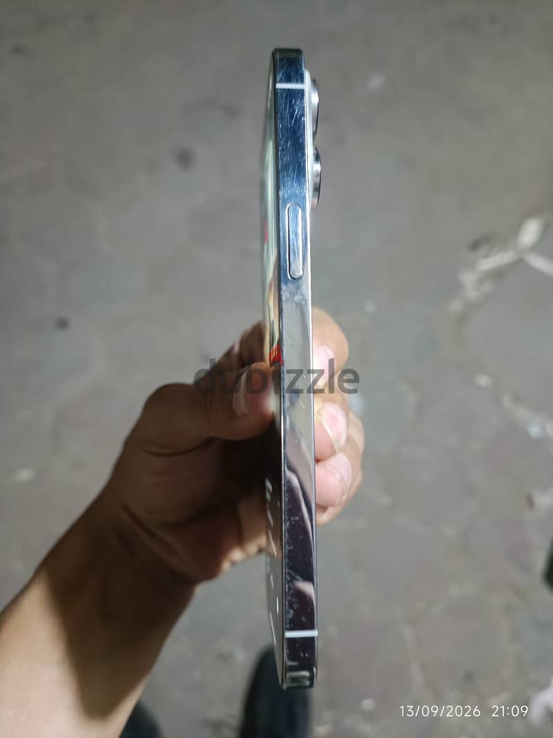 Apple - iPhone 14 Pro Max 3