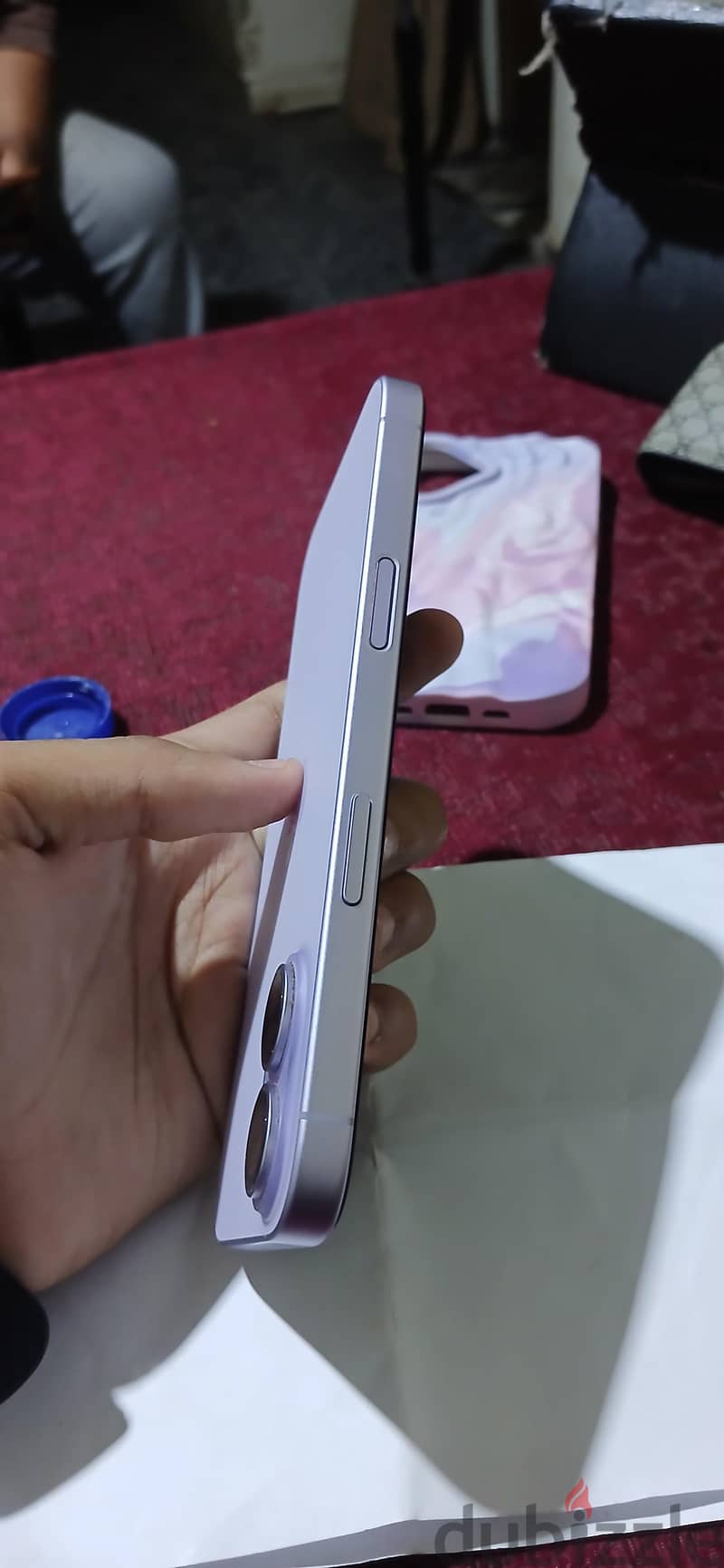 آبل - آيفون 17 2