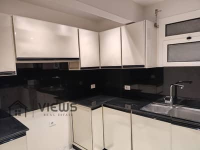 Apartment 3 bedrooms for rent with kitchen and ACs prime location Mountain view i city Apartment 3 bedrooms for rent with kitchen and ACs prime location Mountain view i city