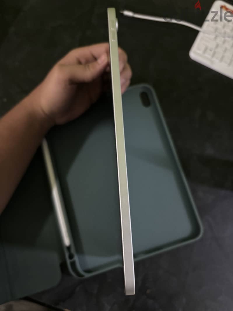 Ipad 11th gen / a16 3