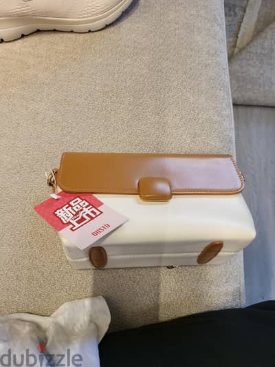 شنطة حريمي Off White & Camel بالتيكت – جلد طبيعي وارد الخارج