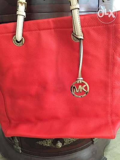 Michael Kors original bag red.