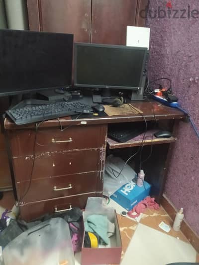 مكتب ودولاب ب2500