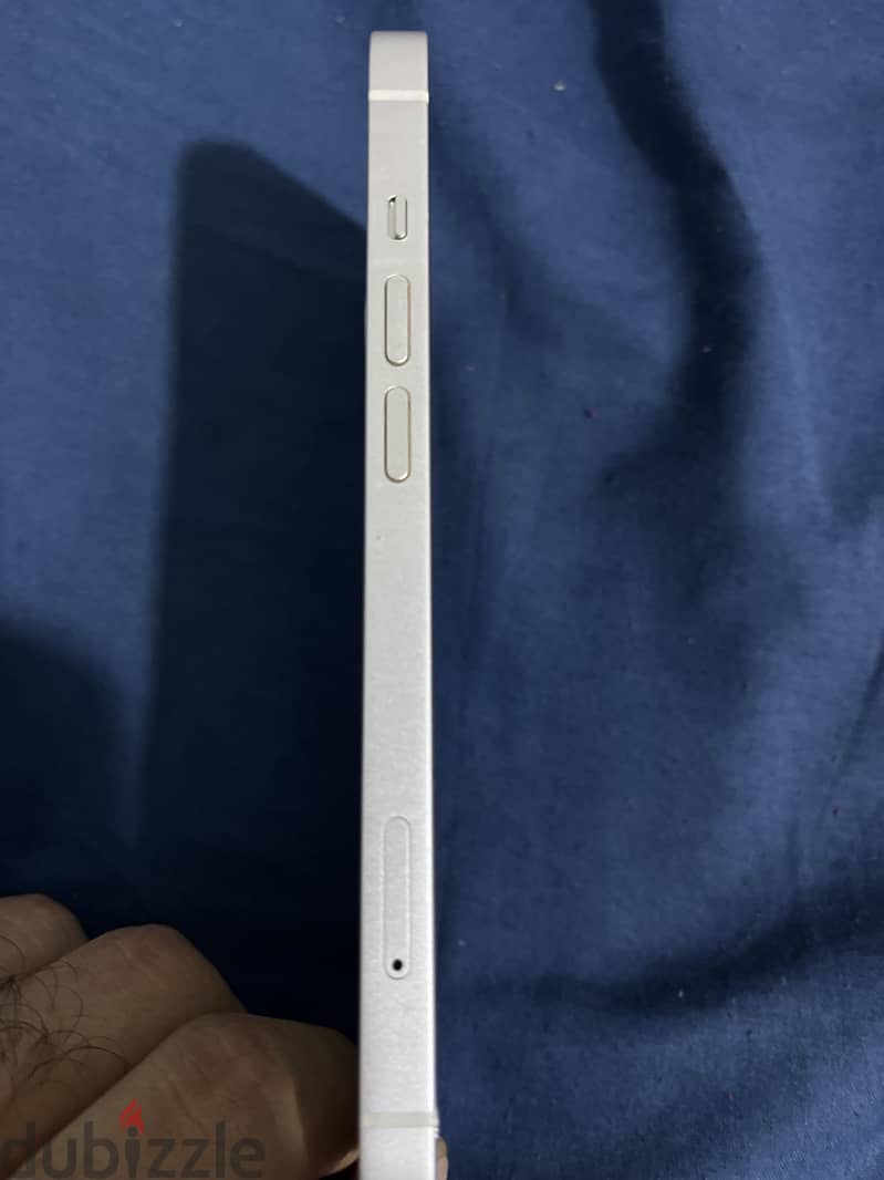 Apple - iPhone 13 4