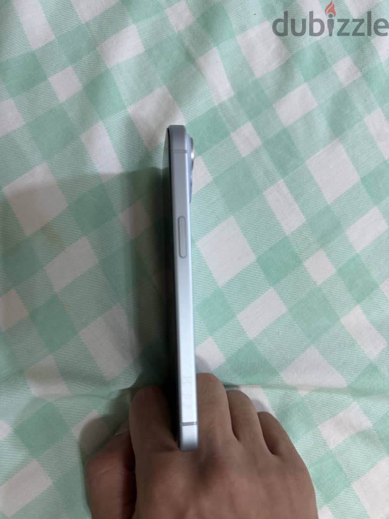 Iphone 15 base model for sale 3