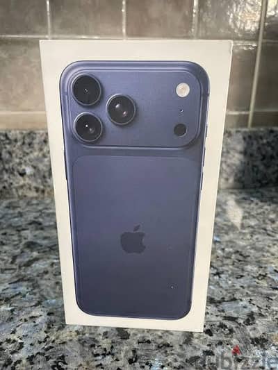 Apple - iPhone 17 Pro Max