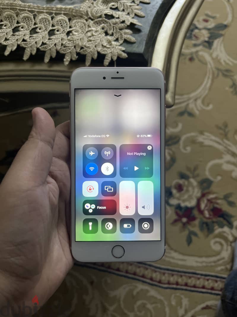 Apple - iPhone 6S Plus 7