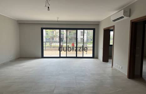 شقة بجاردن196م متشطبة بالتكيفات جاهزة للسكن في 6 ويست في بيفرلي