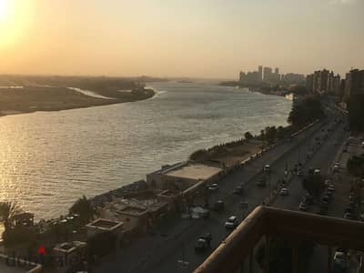 For Sale Finished Apartment 3 Bedrooms in Corniche El Maadi