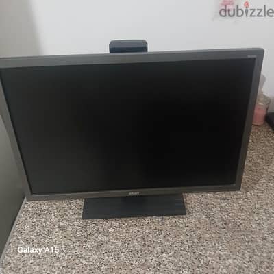 شاشه كومبيوتر  acer