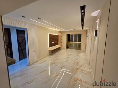 مطلوب مقدم [ 1,100,000 EGP ] أقساط علي 10 سنوات برؤية ممتازة للـ CLUBHOUSE امتلك شقة في كمبوند هايد بارك بالقرب من زد ايست علي بعد دقائق من لافيستا