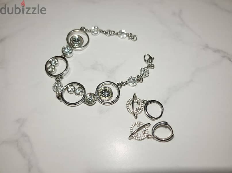 Swarovski 2