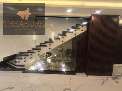 furnished Middle iVilla for sale in Mountain View Hyde Park - new cairo