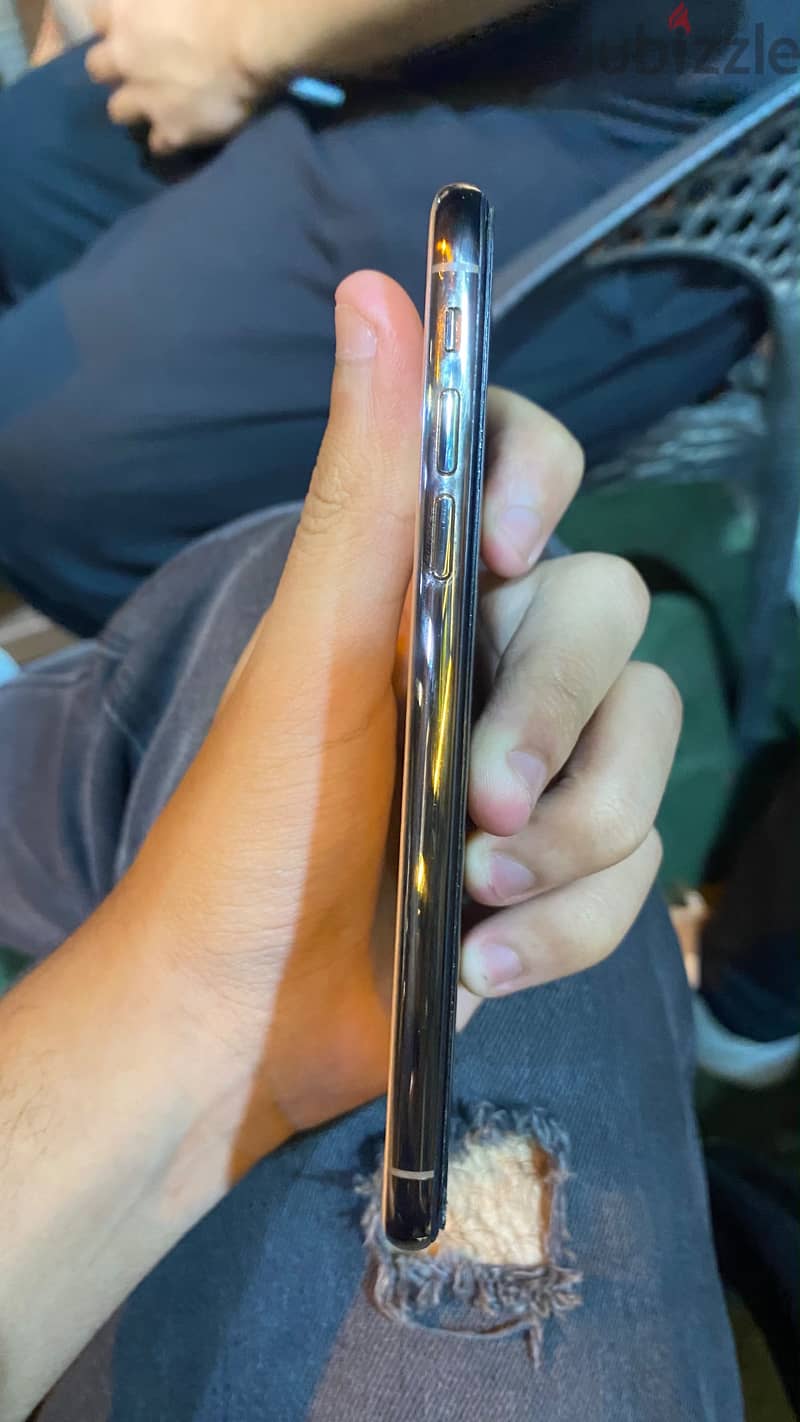Apple - iPhone XS 5