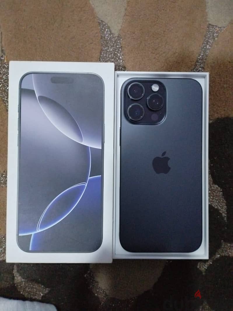 Apple - iPhone 16 Pro Max 2