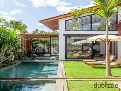 250m² twin house for sale in Zayed, facing Beverly Hills; available via a 10-year installment plan with a 10% down payment.