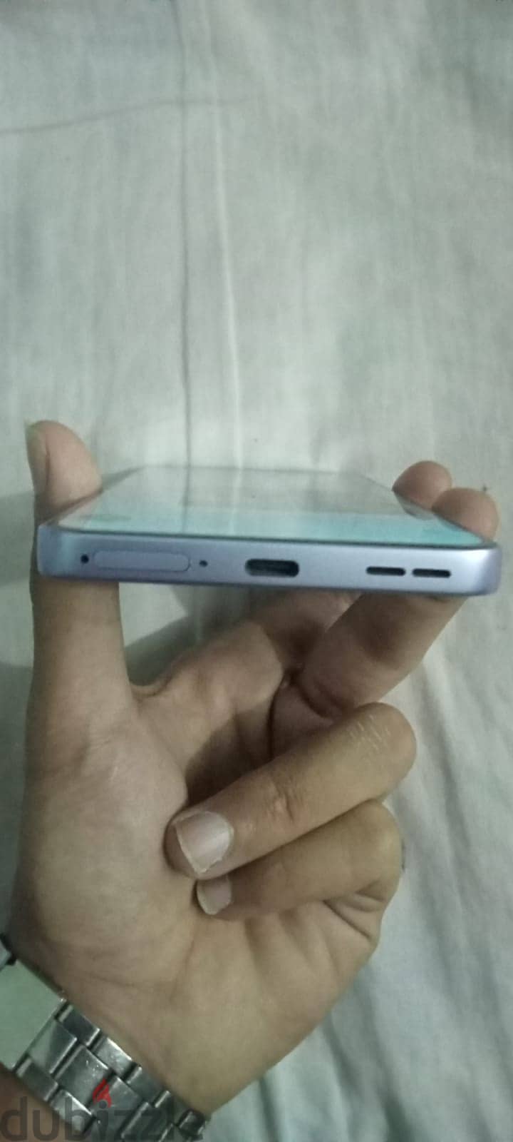 Oppo reno 13f 4g 2