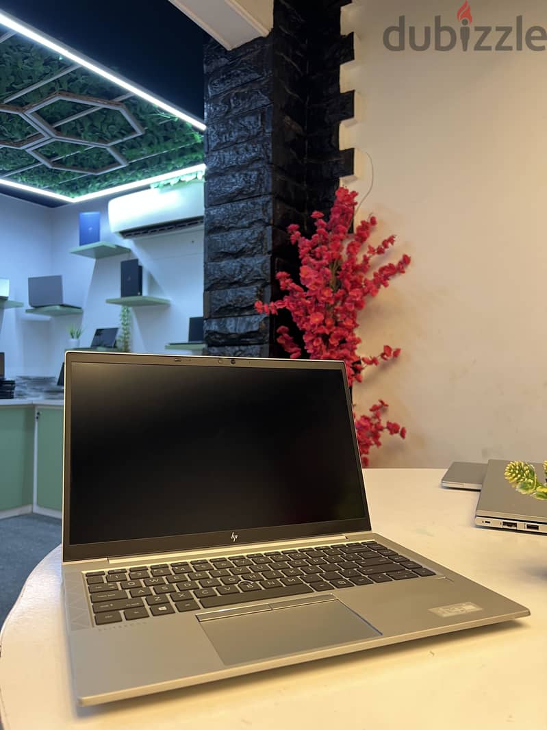 Hp 845 g8 1