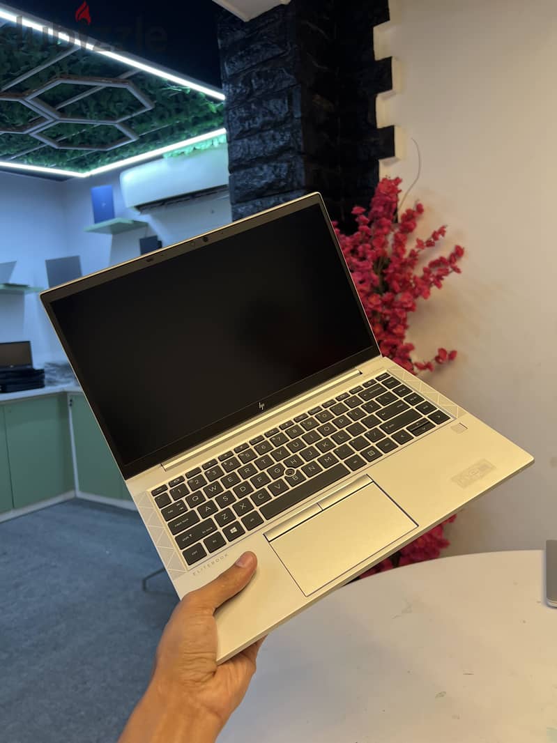 Hp 845 g8 3