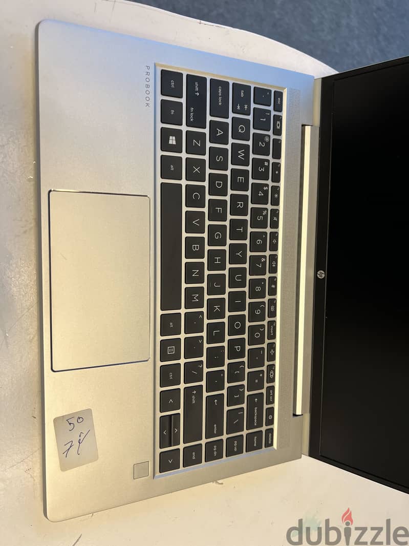 Hp 845 g8 4