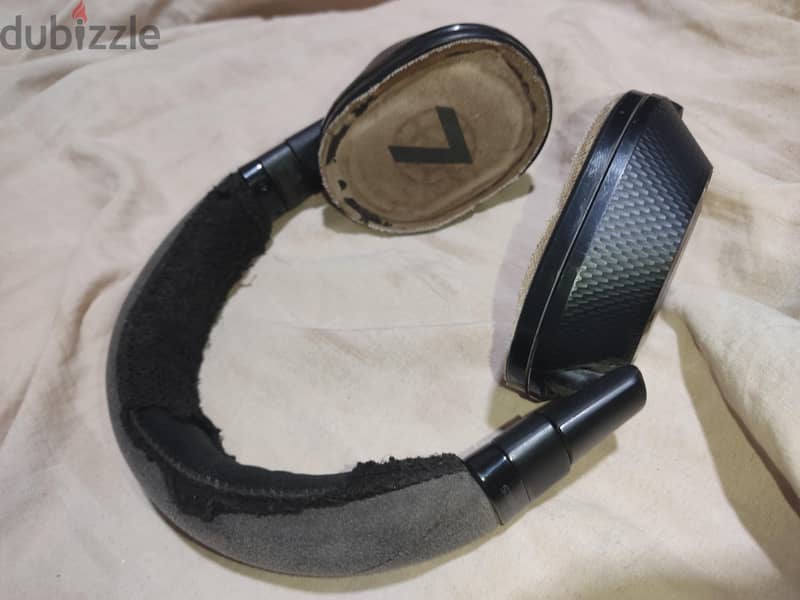 Plantronics BackBeat Pro 2 2