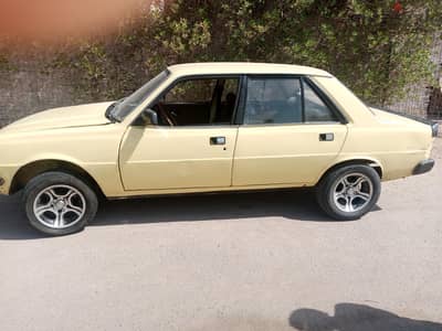 بيجو 305 1983