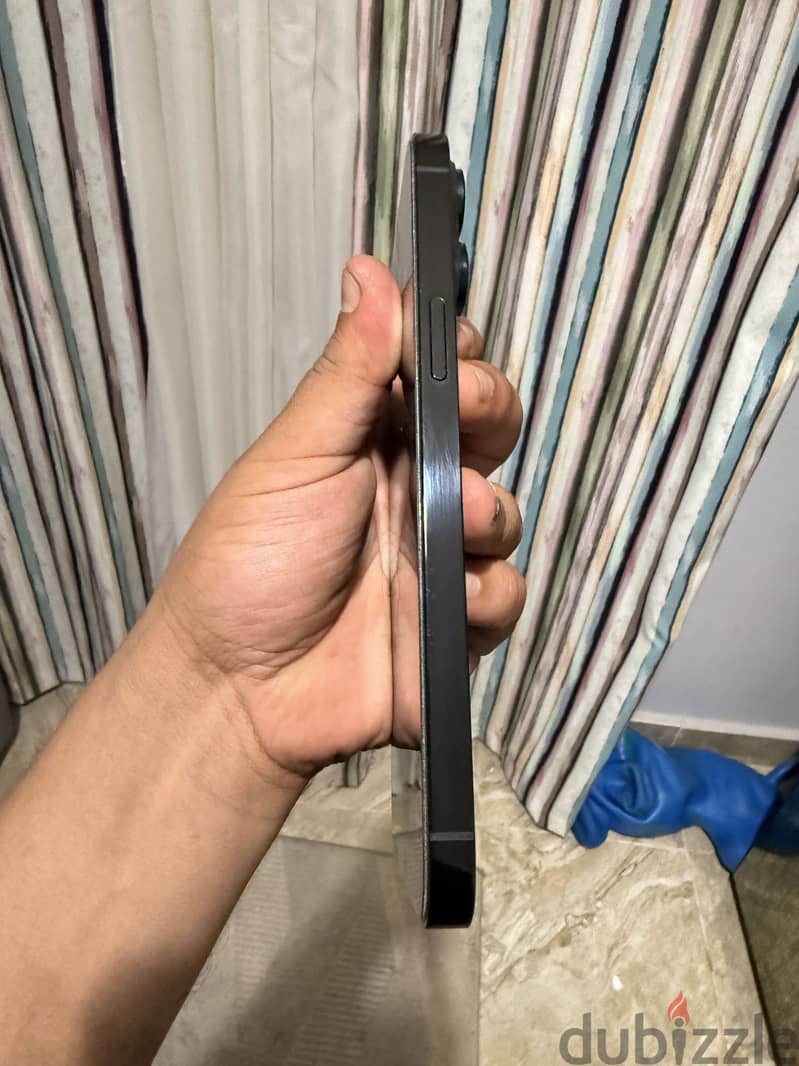 آبل - آيفون 14 برو 8