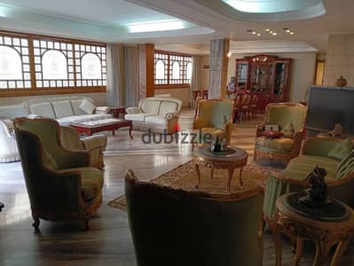 شقه للبيع 335 م شارع النزهه مصر الجديده دور خامس ليس اخير