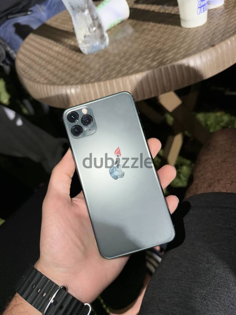 Apple - iPhone 11 Pro Max 6