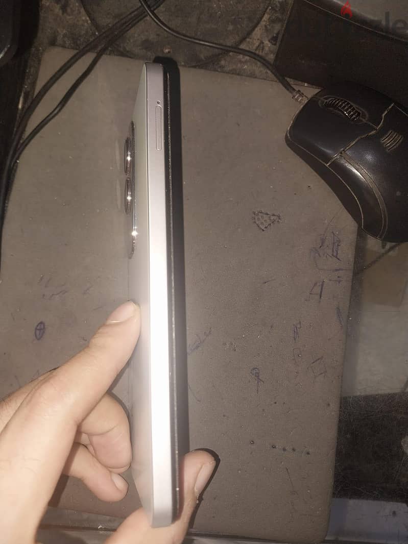 vivo y19s pro 256 جيجا 1