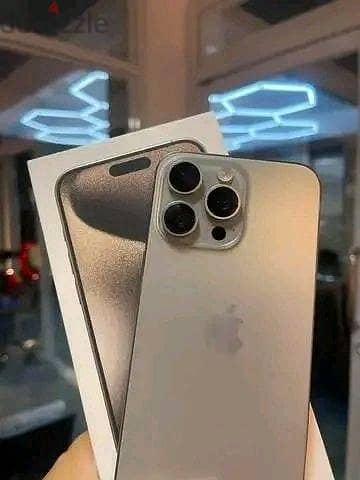 آبل - آيفون 15 برو ماكس 1