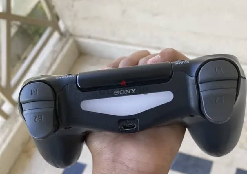 Ps 4 controller 2