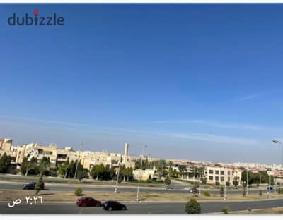 شقه دور اول اربع غرف تشطيب مودرن