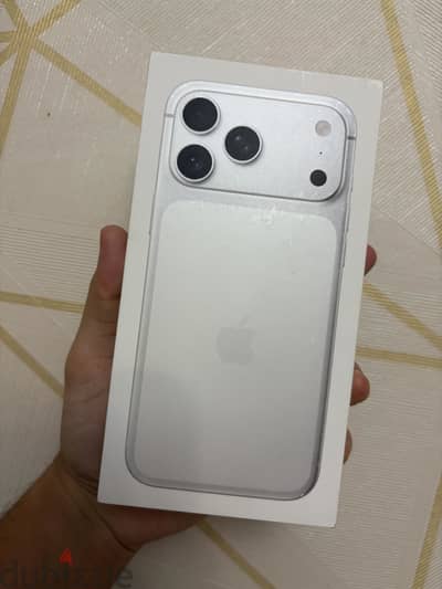 Apple - iPhone 17 Pro Max