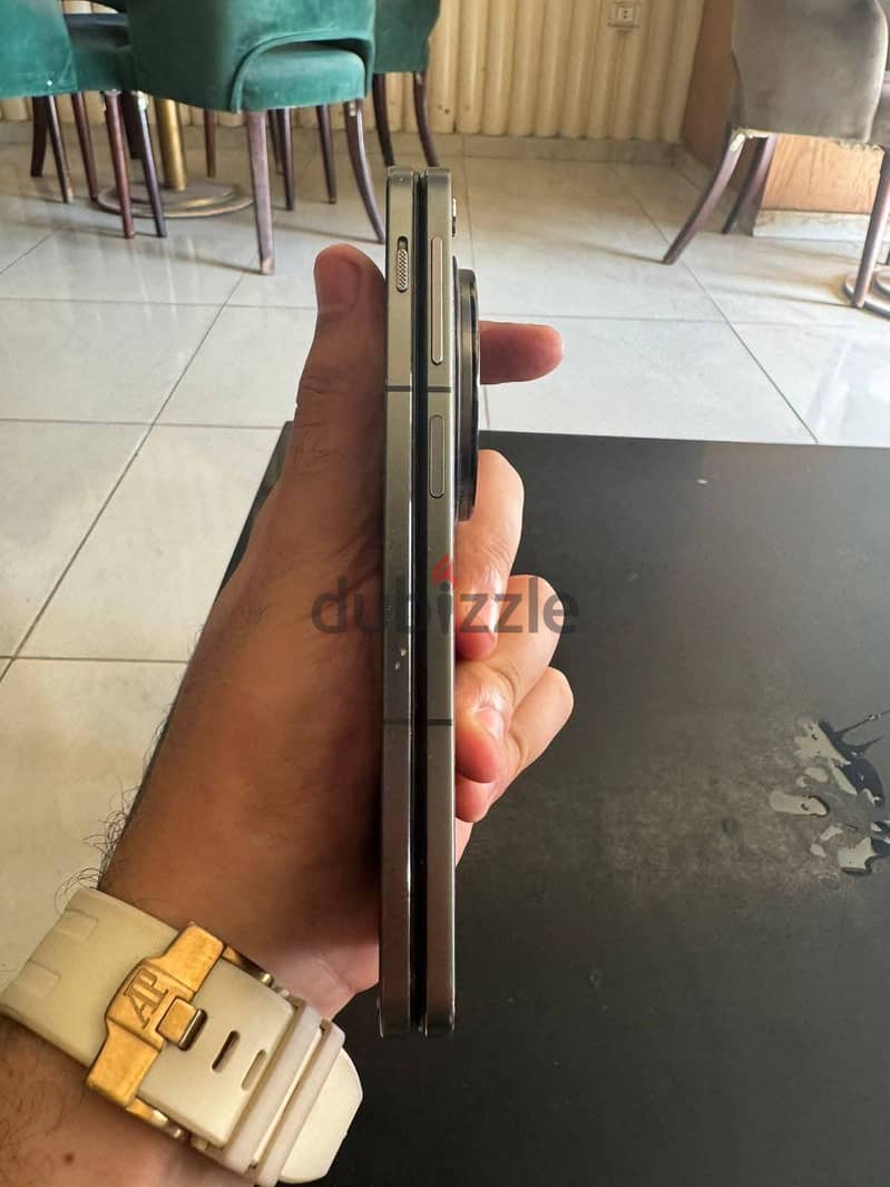 OnePlus Open fold 6