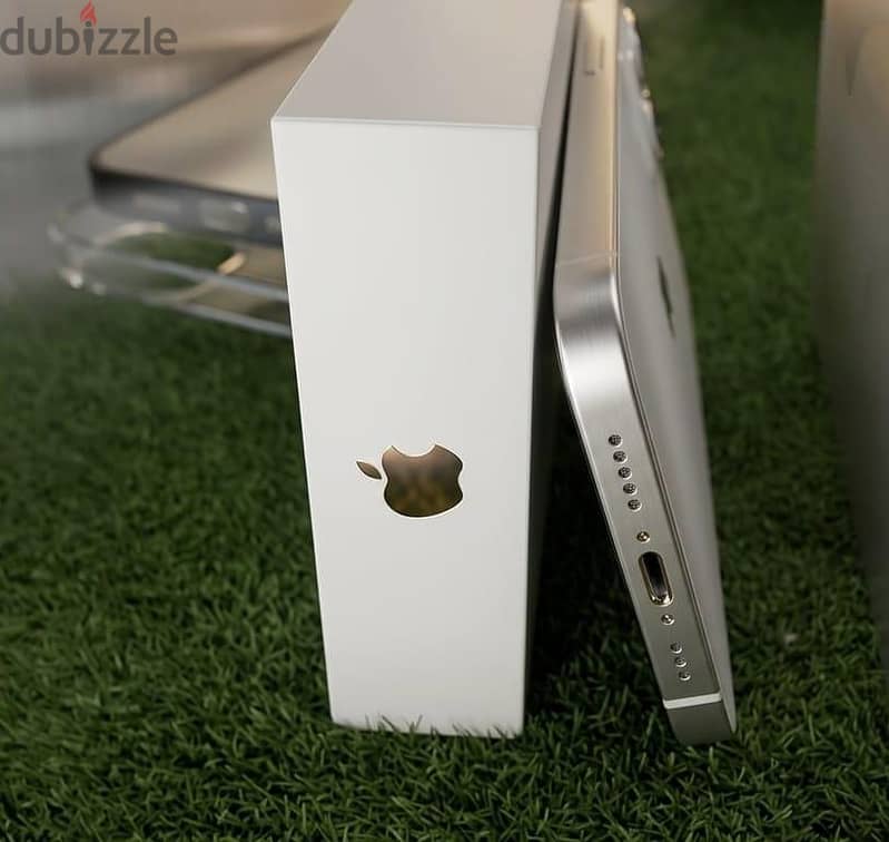 آبل - آيفون 13 3
