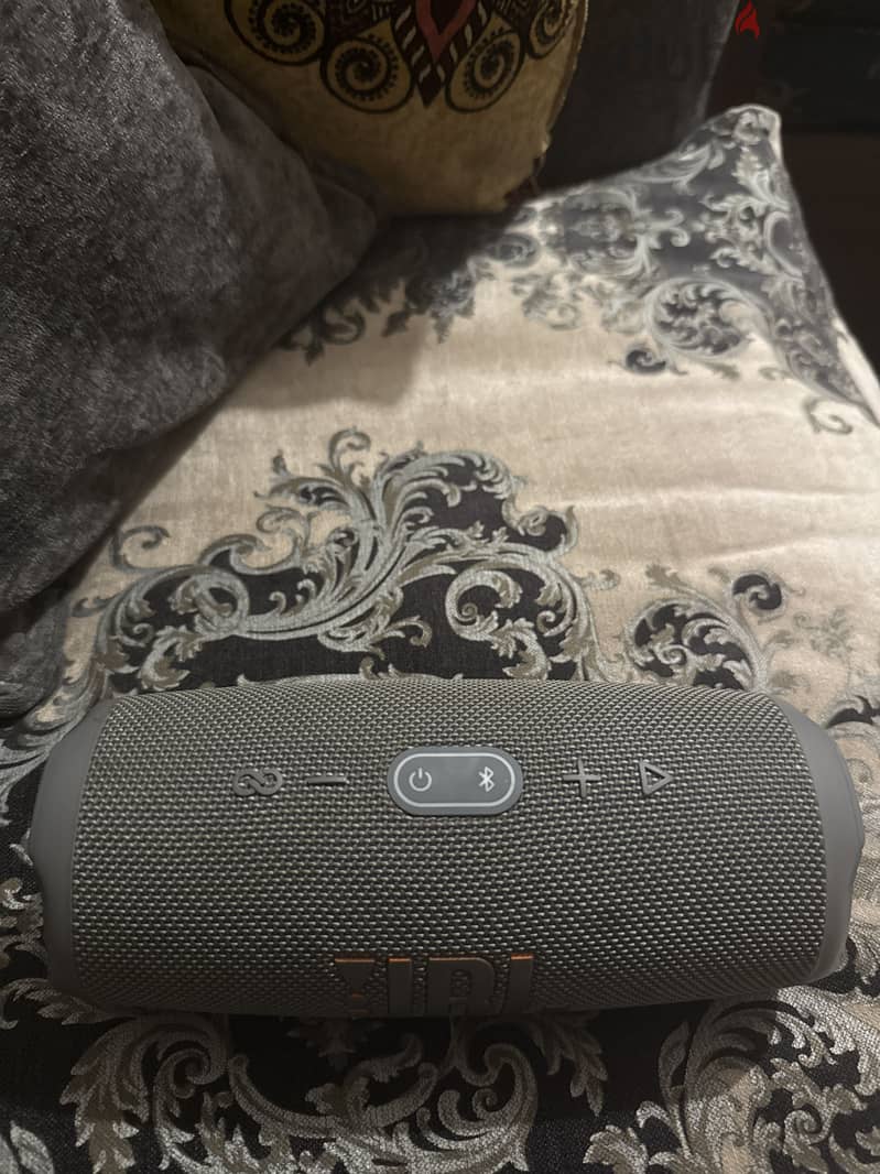 JBL charge 5 1