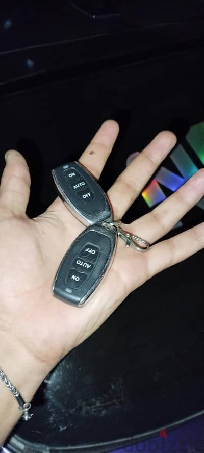 اكزوست كات باك+جهاز معاه ٢ ريموت+بوابه