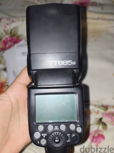 فلاش TT685 نيكون